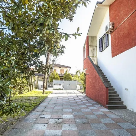 度假居 Ferienhaus In Mit Privatem Garten Lido degli Scacchi